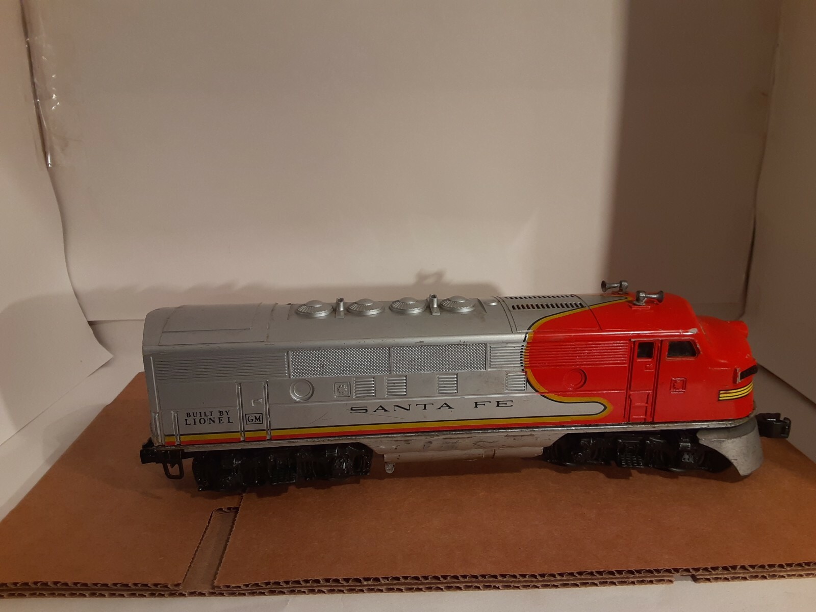lionel santa fe diesel