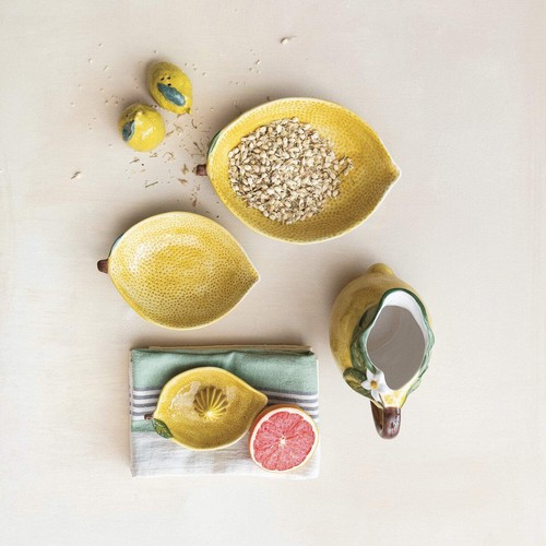 Hand-Painted Stoneware Ceramic Lemon Juicer - Picture 3 of 10