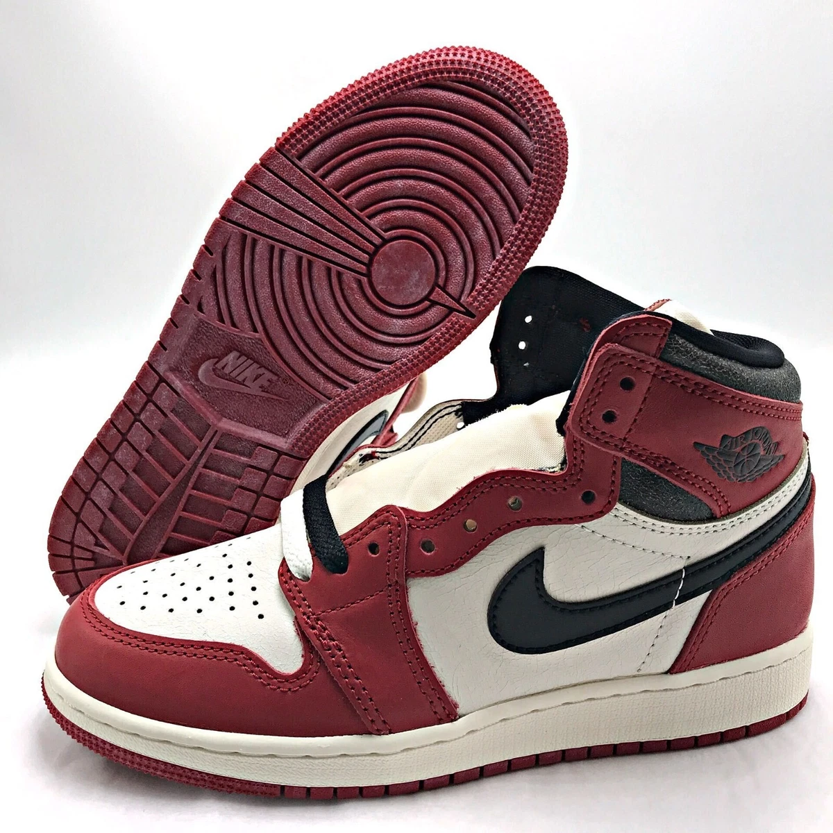 Air Jordan 1 Retro High OG Chicago Lost and Found (GS) Youth shoes