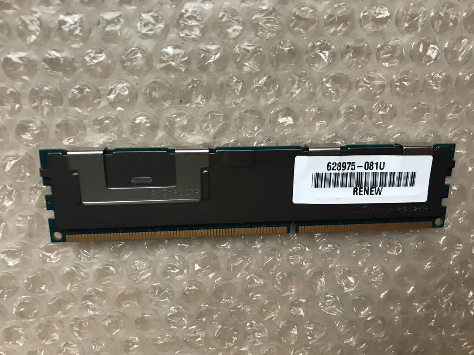 SK Hynix 32GB 4Rx4 PC3L - 8500R-7-13-AB1 Memory Module / HMT84GR7AMR4A-G7 D8 AD - Image 3 of 4