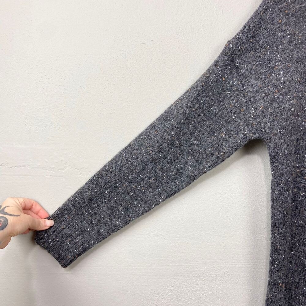Well Worn Gray Speckled Mock Neck Sweater Cozy Winter Knit Pullover Size S