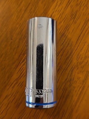 Kobalt Tools 17mm Deepwell Socket 12 Point 3/8 Drive - Picture 2 of 5