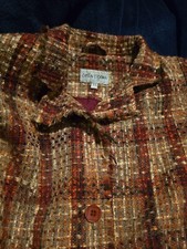 Autumn Inspired Long Sleeve 2 Button Blazer Frayed Collar And Hem- Size 16