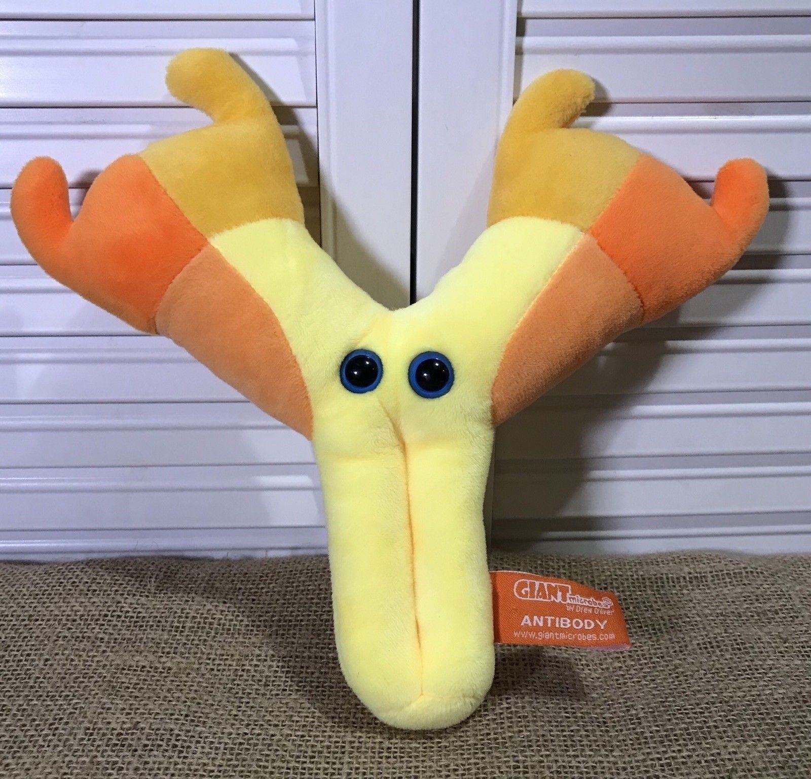 giant microbes antibody