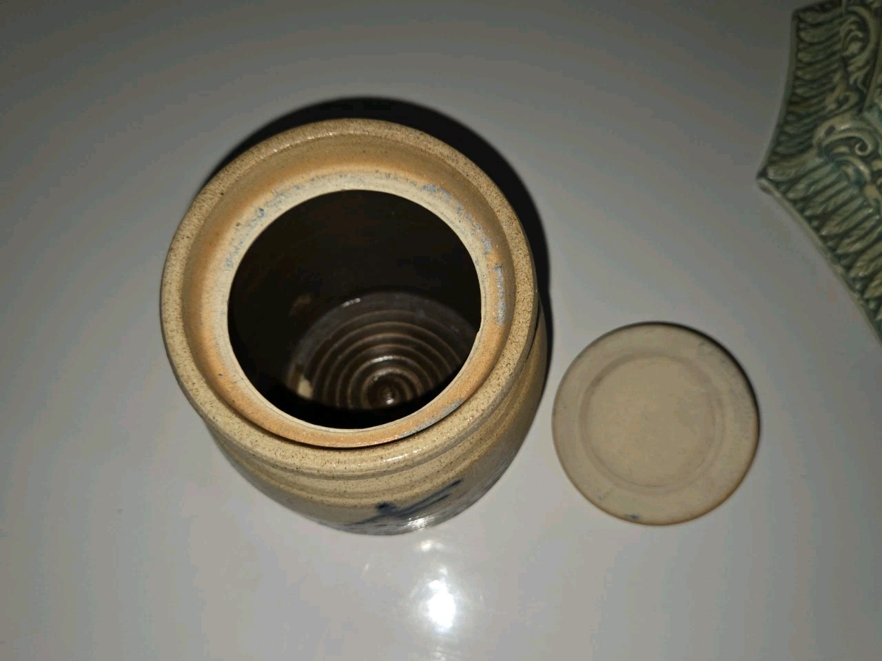 B Stebner Hartville OH Salt Glazed Cobalt Blue Stoneware Crock Jar W/lid Signed