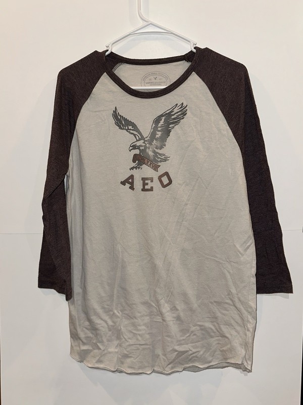 American Eagle Outfitters Men’s 3/4 Sleeve Maroon Size Small Atheletic Fit