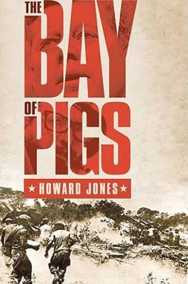 The Bay of Pigs (Pivotal Moments in American History) - Hardcover - GOOD