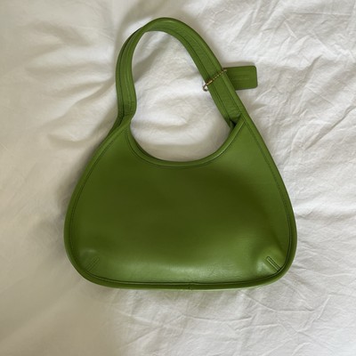 Vintage Coach Leaf 9027