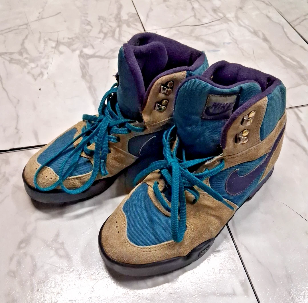 Nike ACG Suede Brown Boots for Men for sale - eBay display picture 3