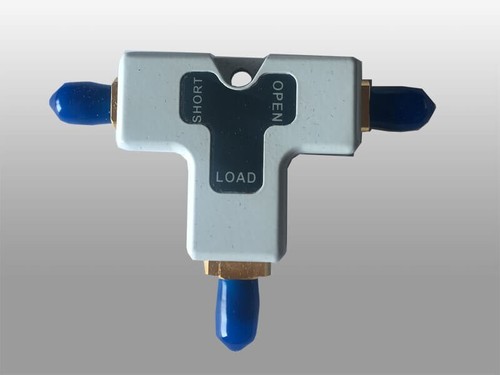 Saluki SCK0TTL26-3.5(F) 3.5mm 26.5GHz OSL T-Type Calibration Kit VNA - Picture 2 of 7
