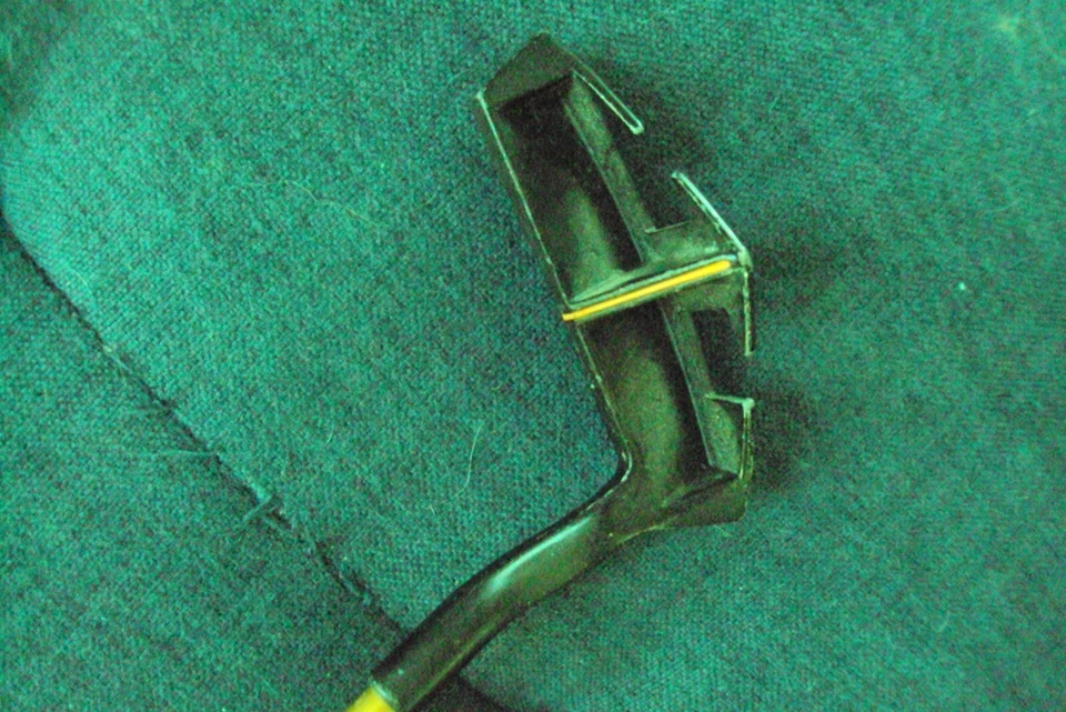 Spalding Chipitin chipper 35" graphite shaft - Image 3 of 4