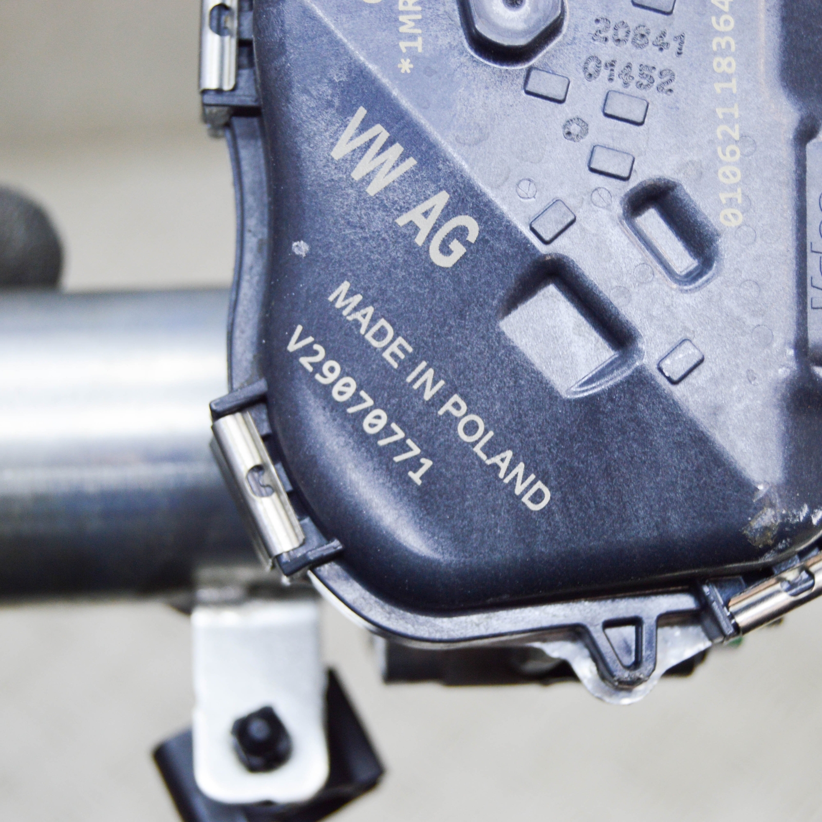 AUDI Q8 50 TDI EGR Cooler 059131477M 059131508CP 3.0 Hybrid 210kw  