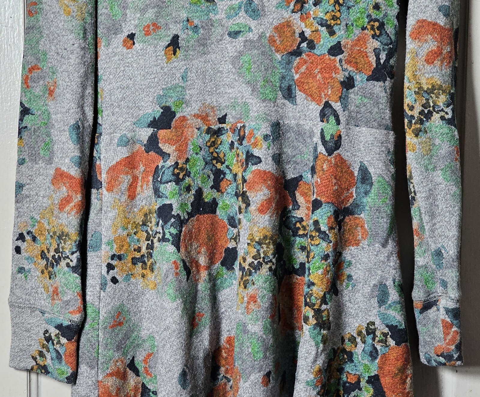 Fairycore Mon-Sun Dress Women's Size S Gray Floral Lace Sweatshirt L/S Comfy