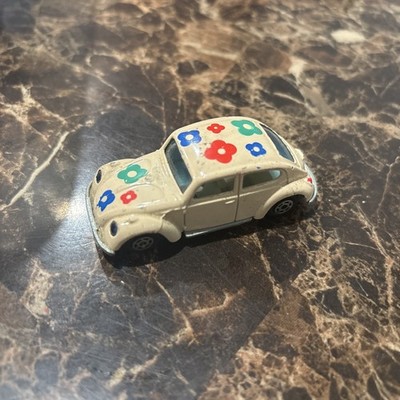 Yatming Vintage Volkswagen VW Bug Beetle Car 1009 Flower Power 1969 1980s RARE