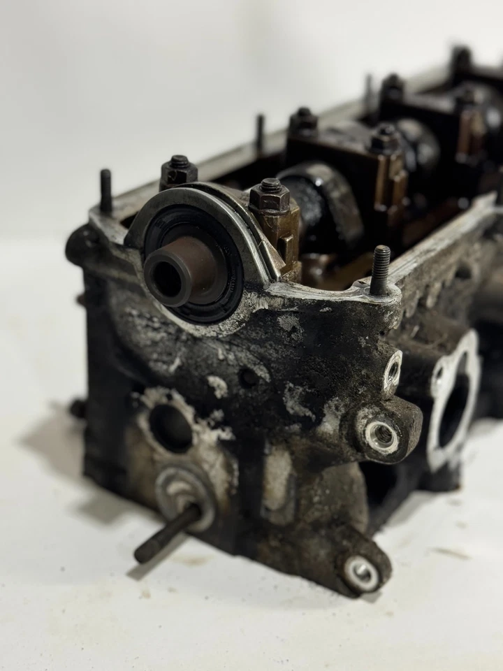 1996 VW JETTA 2.0L GAS ENGINE CYLINDER HEAD W/ CAM - RUNNING/USED, FOR REFURBISH - Image 3 of 4