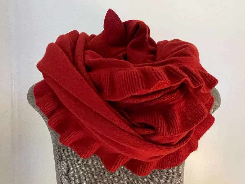 Heavyweight Red Ruffled Cashmere Wrap Shawl 19 oz 29x76 Winter Travel Luxury - Image 4 of 4