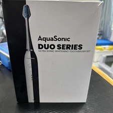 AquaSonic Duo Series ULTRA SONIC WHITENING TOOTHBRUSH SET