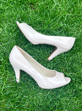 Womens Naturalizer Nude Pink Patent Dress Shoes Peep Toe Wedding Heels Size 5