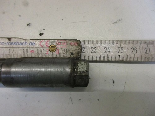 Axle 1. Honda CLR 125 W City Fly JD18 axle front 15 mm front wheel rim - Picture 3 of 4
