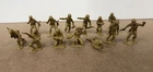 MARX Battleground Playset 13 Marines Flat Tan Plastic toy soldiers 1960's