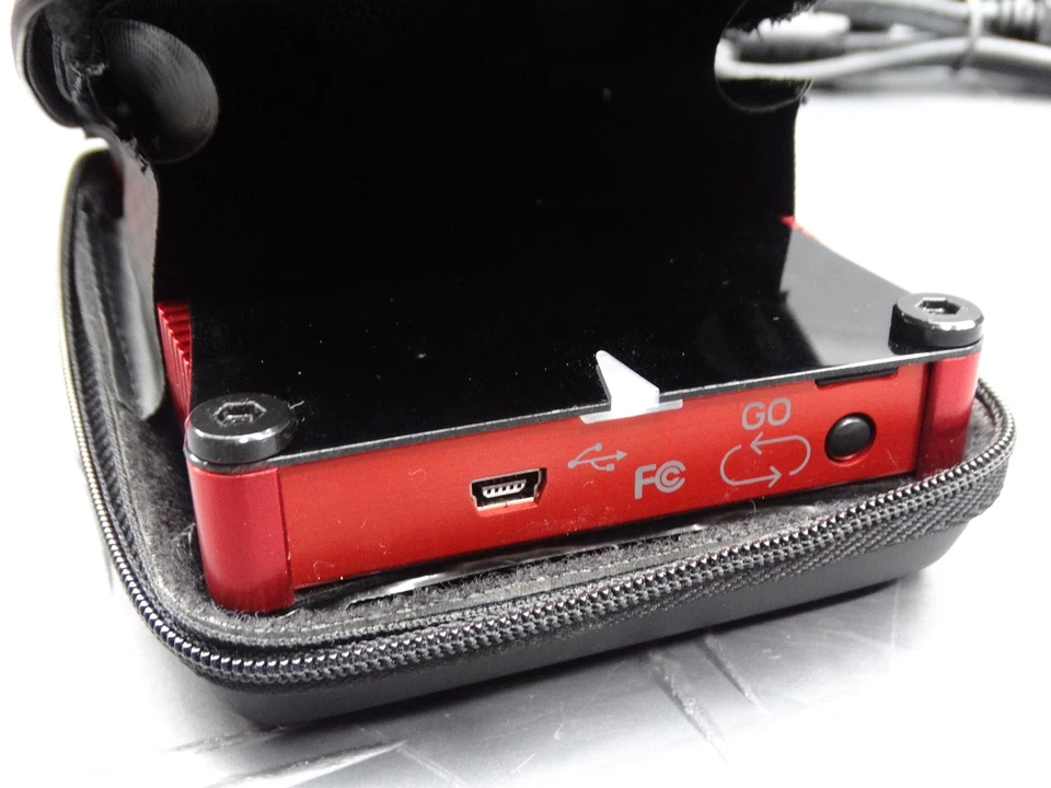 RocketFish 2.5in USB 2.0 Hard Drive Enclosure Kit - Image 4 of 4
