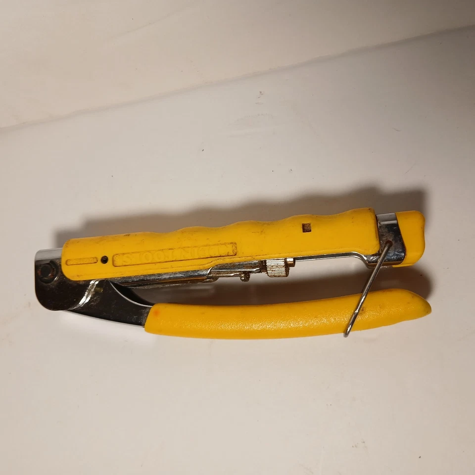 Crimpadora de compresión multiconector Klein Tools VDV211048 Foto 2 de 4