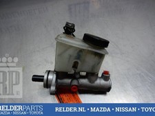 Maître-cylindre de frein Mazda 323