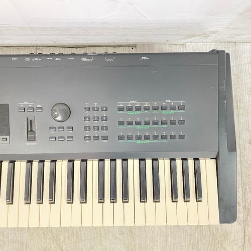Yamaha SY77 Synthesizer Keyboard 61-Keys Black keyboard Music - Picture 3 of 5