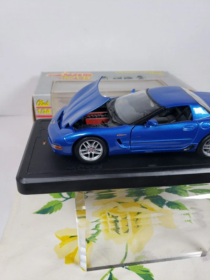 Majorette - Chevrolet Corvette Coupe - Club - 1:24 Scale #4202 - Image 2 of 4