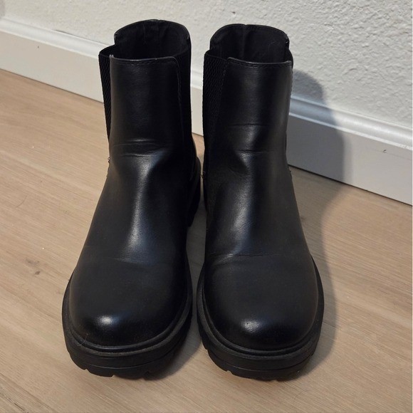 Whimsigoth Black Chelsea Pull On Boots Women's Size 10 Chunky Sole