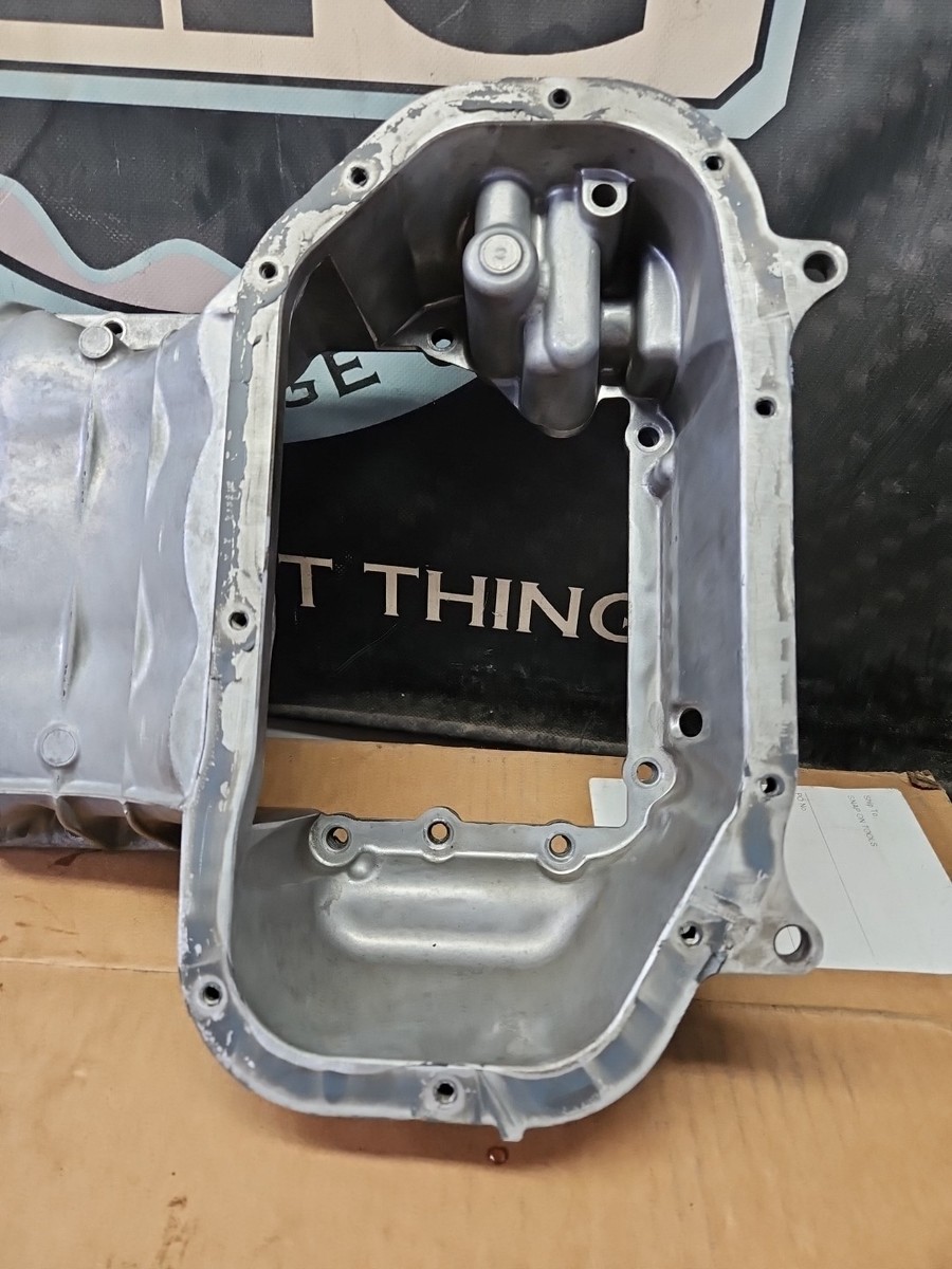 07-19 Nissan 350z 370z Infiniti G35 G37 Q70 HR/VHR Upper Oil Pan