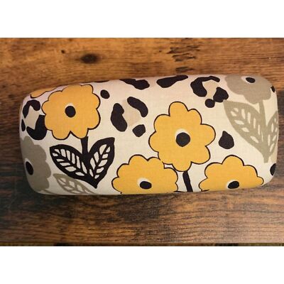 Vera Bradley Go Wild Yellow Gray Hard Shell Glasses Case Sunglasses Never Used