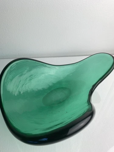 Blenko Winslow Anderson Free Form Green Glass Bowl MCM 1950's VTG