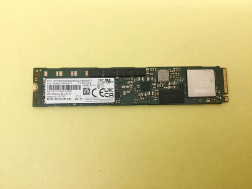 Samsung PM983 1.92TB NVMe PCIe3.0 M.2 22110 SSD MZ-1LB1T90 MZ1LB1T9HALS-00007