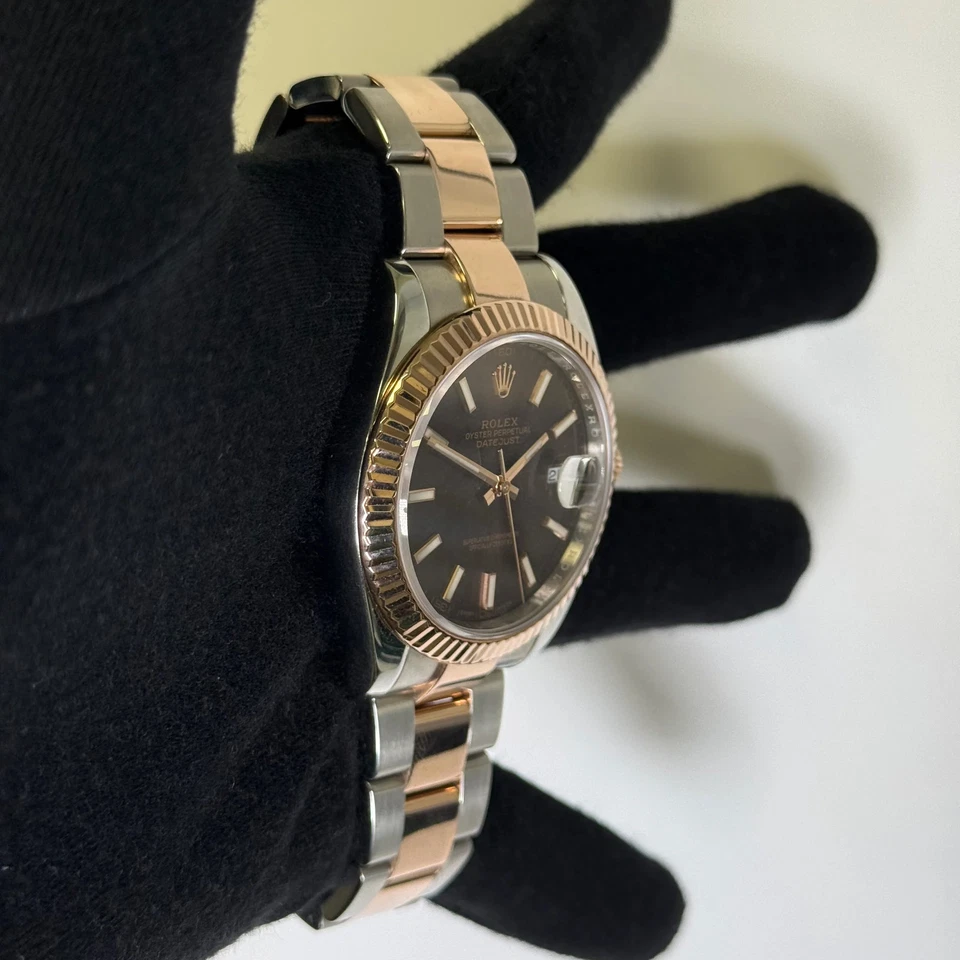 Reloj Rolex Datejust 41mm esfera chocolate Ref# 126331 Foto 3 de 4