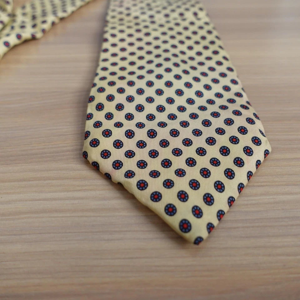 Corbata de cuello Boston Traders para hombre azul amarillo seda medallón foulard clásico ligero Foto 4 de 4