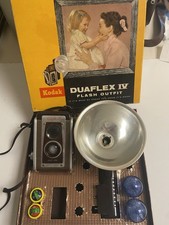 Kodak Duaflex IV Brown Flash Outfit Box Camera Set