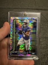 2025 Topps Chrome Football Kenneth Walker Pulsar Refractor