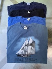 Graphic T-Shirts Sz M