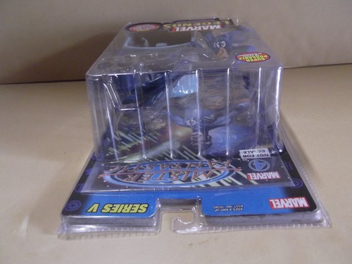 Marvel Legends Series V MR. FANTASTIC 6"in Figure "Blister Squished a Bit" - Picture 6 of 11