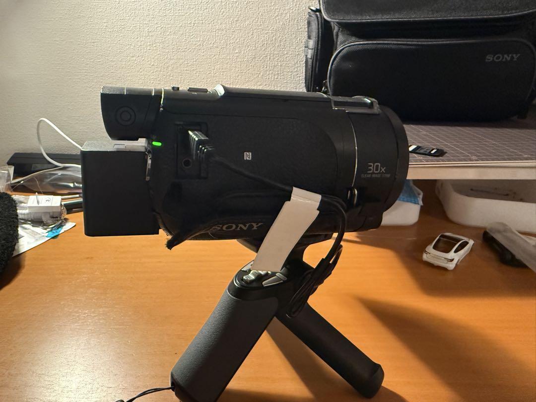SONY HANDYCAM FDR-AX60 4K Video Camera 30x Zoom Hi-Res
