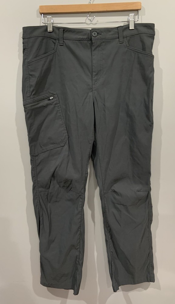 Eddie Bauer Men's Straight Fit Performance Pants in Storm Grey Size 38Wx32L