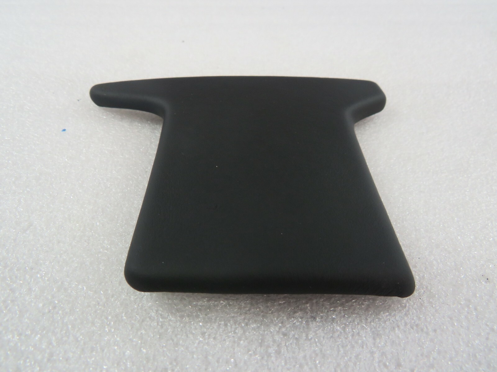 Lamborghini Huracan, LP580, LP610, RH, Lower Console Trim, Used, P/N 4t0857110