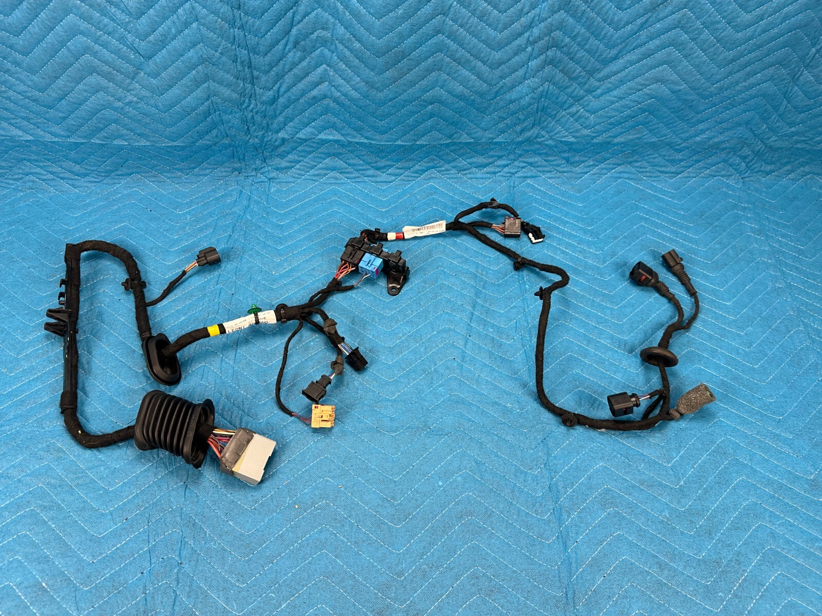 Bentley Cont Flying Spur Rear Door Wiring Harness Driver's Side 2006-2012 OEM