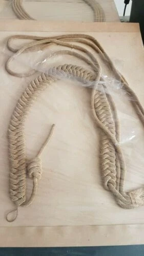 Uniformi e accessori militari da collezione