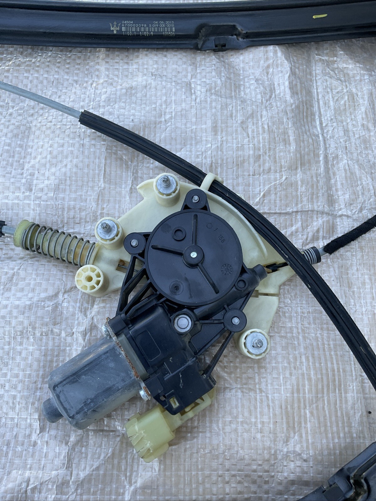 14-22 Maserati Quattroporte M156 Front Right Side Window Regulator Motor OEM 26K