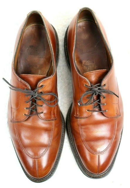 chestnut dress shoes