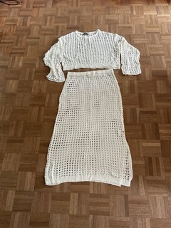 Gonna e top in maglia all'uncinetto SHEIN Curve 0XL. Crema. Usato.