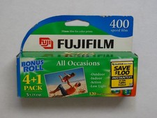 Fujifilm 400 5 x 24 exp Superia X-TRA Color Film - Exp 2006