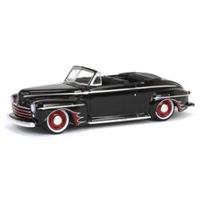 1/64 1947 Ford Deluxe Convertible California Lowriders 5 Greenlight 63060-A